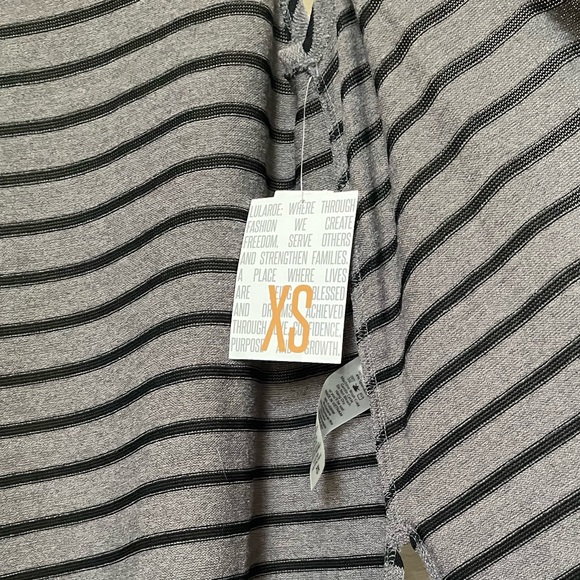 GRAY AND BLACK STRIPED JOY DUSTER • LULAROE - Picture 5 of 6
